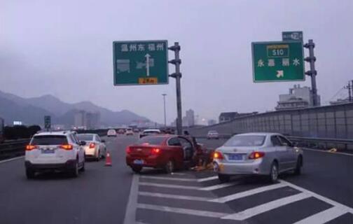 高速路牌知识大揭秘!驾驶人必知的省道、国道标识要点