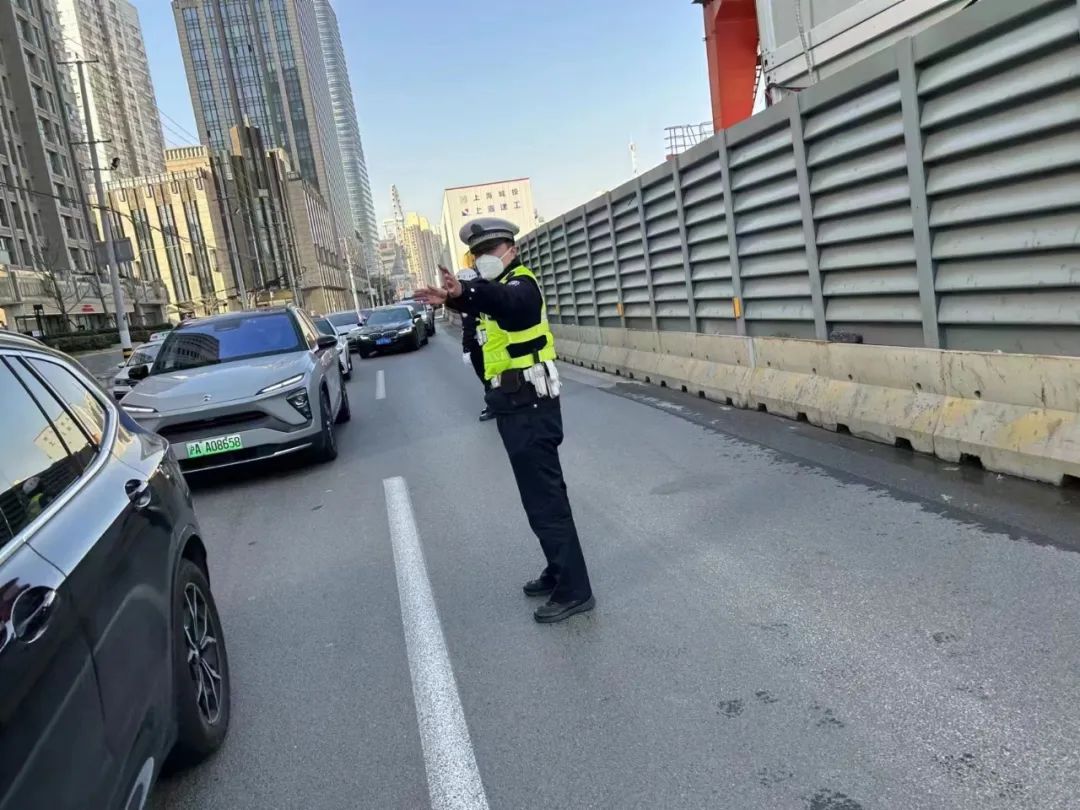 春运返程高峰将至,交警部门强化违章高发时段管控保畅通